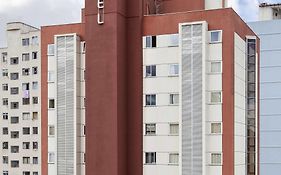 Ibis Styles Curitiba Centro Civico Hotel Exterior photo