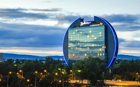 Radisson Blu Hotel Frankfurt Frankfurt am Main Exterior photo