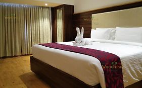 Arcot Woodlands Hotel Cuddalore Exterior photo