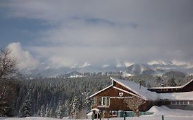 Hotel Highlands Park Gulmarg Exterior photo