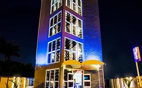 Q-Inn Boutique Hotel Paramaribo Exterior photo