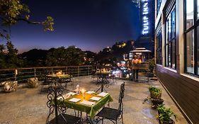 Tulip Inn Green Castle Mall Road Mussoorie Exterior photo