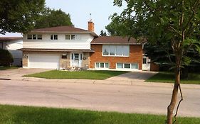 College Park Bed & Breakfast Bed & Breakfast Saskatoon Exterior photo