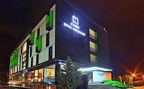 Hotel Cubix Brasov Exterior photo