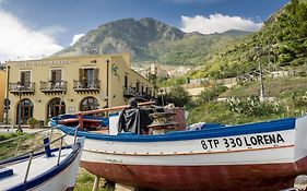 Hotel Cala Marina Castellammare del Golfo Exterior photo