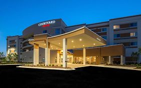 Courtyard By Marriott Columbus Hotel Exterior photo