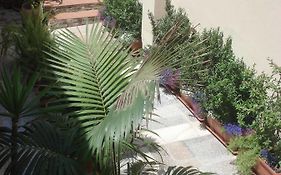 Guest House Il Giardino Segreto Cagliari Exterior photo