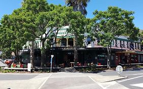 Whakatane Hotel Exterior photo