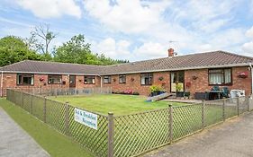 Little Bullocks Farm Bed & Breakfast Takeley Exterior photo