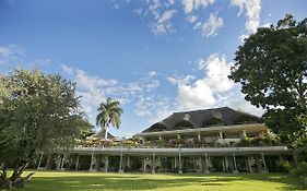 Ilala Lodge Hotel Victoria Falls Exterior photo