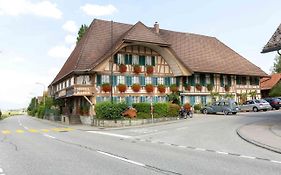 Landgasthof Baeren Hotel Madiswil Exterior photo