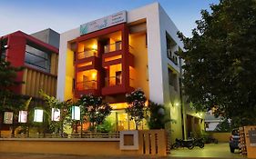 Hotel The Leaf Aurangabad  Exterior photo