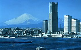 Yokohama Royal Park Hotel Exterior photo