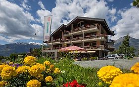 Sporthotel Walliserhof Unterbach  Exterior photo