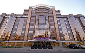 Mercure Jeddah Al Hamra Hotel Exterior photo