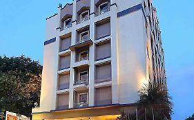 Royal Court Hotel Madurai Exterior photo