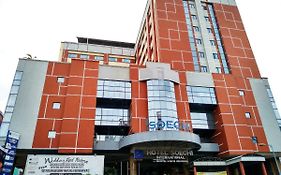 Hotel Soechi International Medan Exterior photo