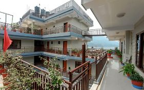 Hotel Peace Plaza Pokhara Exterior photo