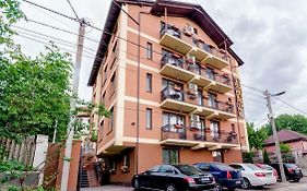 Catherine Hotel Chisinau Exterior photo