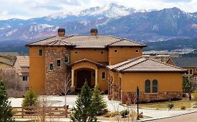 Chateau Du Pikes Peak, A Tuscany Retreat Bed & Breakfast Colorado Springs Exterior photo