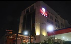 Surestay Plus Hotel By Best Western Indore Exterior photo