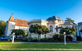 Grand Hotel Et Centre Thermal D'Yverdon-Les-Bains Exterior photo