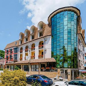 Hotel Yuzhny Sochi Exterior photo