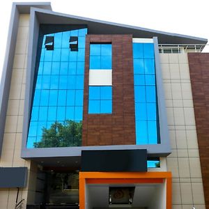 Shri Subham Residency Hotel Tiruchirappalli Exterior photo