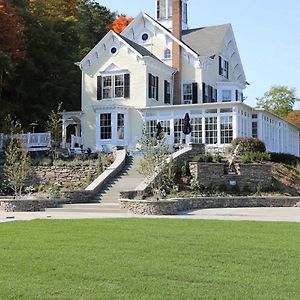 Inn At Taughannock Falls Ithaca Exterior photo