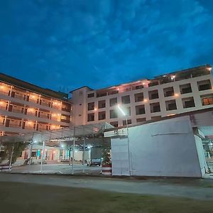 Thorada Place Aparthotel Chiang Rai Exterior photo