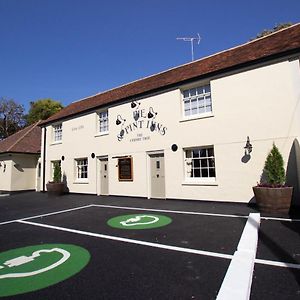 The Cherry Tree Rochford Hotel Exterior photo