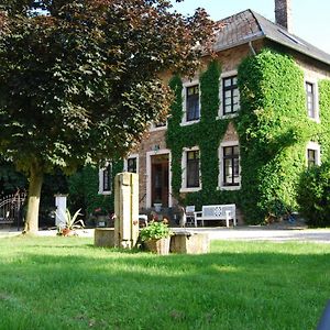 Hof Liebeneck Bed & Breakfast Osterspai Exterior photo