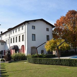 Settecento Hotel Presezzo Exterior photo