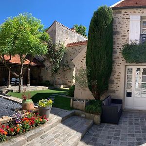 La Maison D'Emilie - Chambres D'Hotes Chaumes-en-Brie Exterior photo