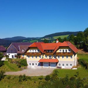 Biobauernhof Hoellerbauer Villa Monichwald Exterior photo