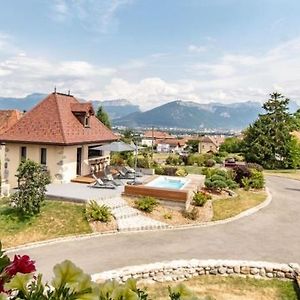 Le Paon Bleu Annecy Poisy Bed & Breakfast Exterior photo