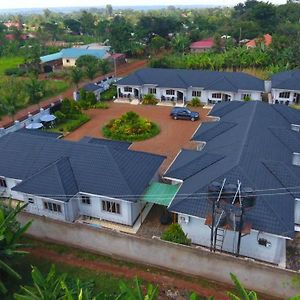 Mamikki Hotel Apartments Tororo Exterior photo