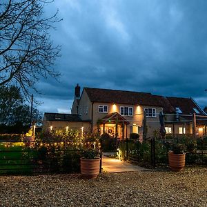 The Three Horseshoes Bed & Breakfast Briston Exterior photo