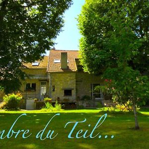 A L'Ombre Du Teil Bed & Breakfast Bouville  Exterior photo