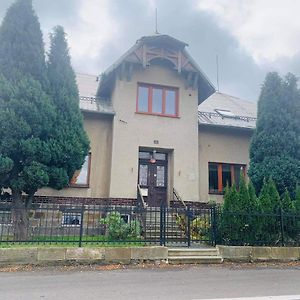 Penzion U Lastuvku Hotel Sluknov Exterior photo