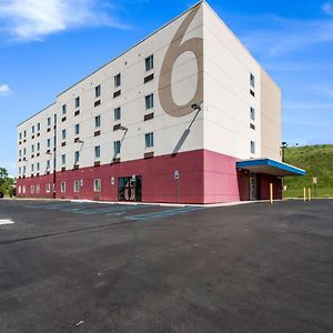 Motel 6 Wilkes Barre Arena Exterior photo