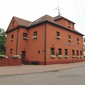 Penzion Vulture Havirov Hotel Exterior photo