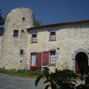 La Tour Des Laudes Bed & Breakfast Breuil-Barret Exterior photo