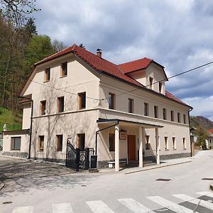 Rooms Kozmus Brestanica Exterior photo