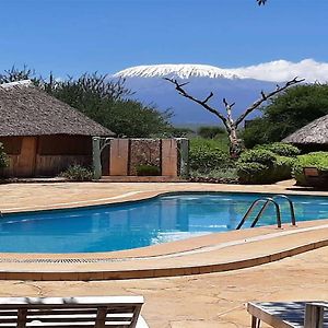 Aa Lodge Amboseli Exterior photo