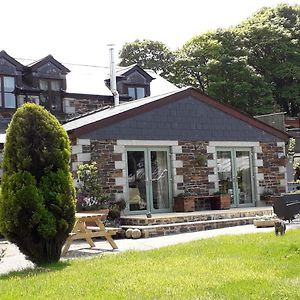 Treliver Farm Bed & Breakfast Saint Wenn Exterior photo