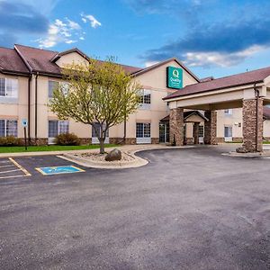 Quality Inn & Suites Lodi I-90 Exterior photo