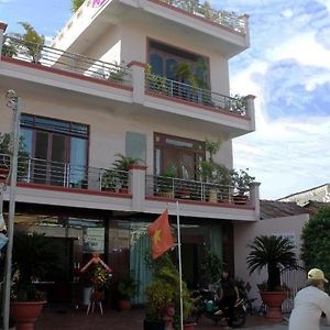 Murray Guesthouse Chau Doc Exterior photo