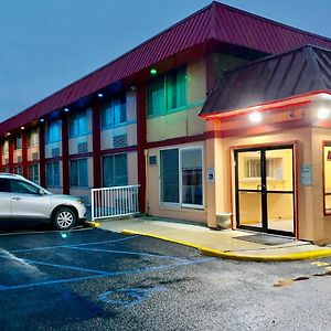 Red Carpet Inn & Suites Lima Exterior photo