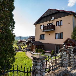 Ubytovanie U Matka A Kubka Hotel Zdiar Exterior photo